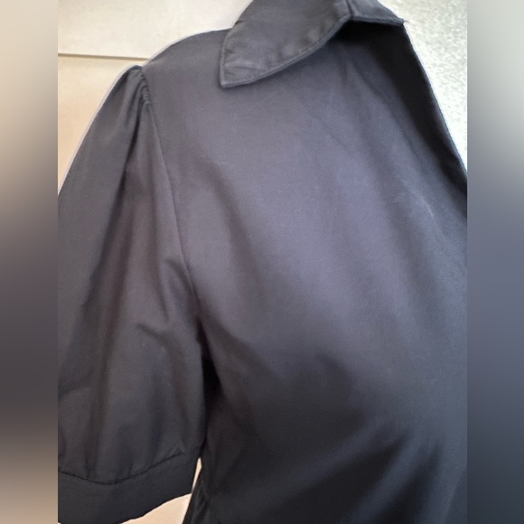 Lili Sidonio size S navy cotton poplin v-neck tiered dress with collar. - Picture 8 of 10